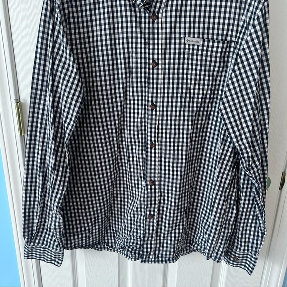 Columbia-Men’s Button Down Collared Shirt-Navy Checkered Pattern-Size XL - Picture 3 of 10